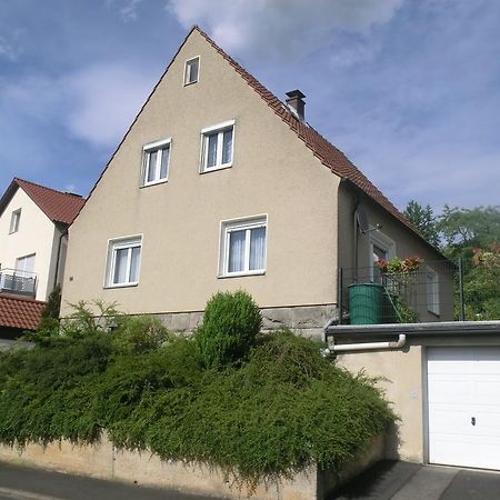 Apartamento Omas Kleines Hexenhaeusle Nüdlingen Exterior foto